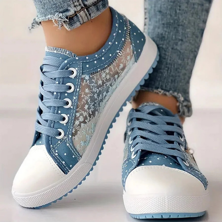 CARO | ZAPATILLAS ELEGANTES PARA MUJER CON DETALLES FLORALES