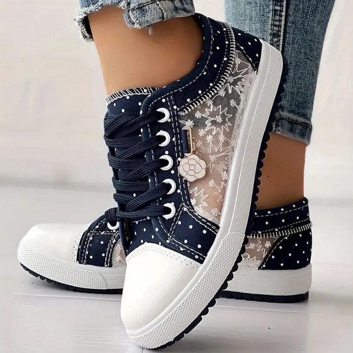 CARO | ZAPATILLAS ELEGANTES PARA MUJER CON DETALLES FLORALES